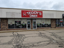 Teddy's Diner food