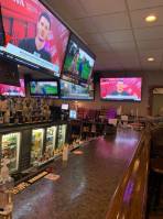 The Basement Sports Grill food