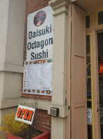 Daisuki Octagon Sushi food