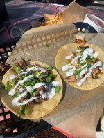 Sancho's Tacos food