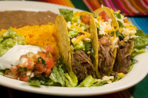 Guapos Mexican Cuisine inside