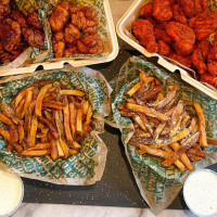 Wingstop food