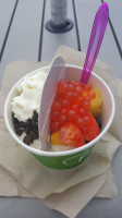 Peachwave Frozen Yogurt Gelato food