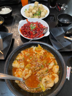 Peking Hot Pot food