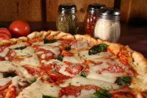 Cozzola's Pizza food