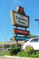 Leo's Country Oven outside