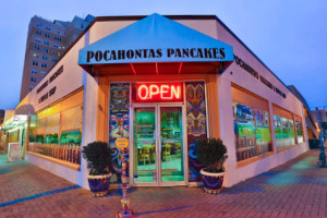 Pocahontas Pancake Waffle House outside