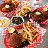 Hattie B's Hot Chicken Nashville Midtown food