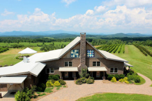 Belle's Bistro At Chattooga Belle Farm inside