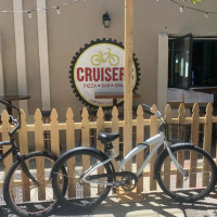 Cruisers Pizza Grill Huntington Beach food