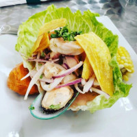 Ceviches Miami food