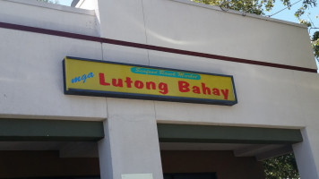 Lutong Bahay food
