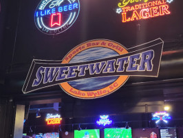 Sweetwater Sports Grill food