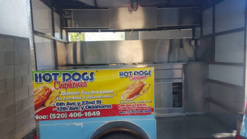 Hot Dogs Los Chipilones food