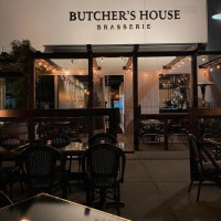 Butcher’s House Brasserie inside