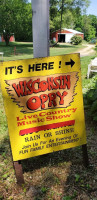 Wisconsin Opry Dinner Barn outside