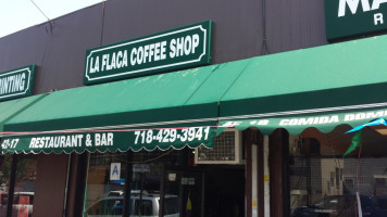 La Flaca Coffeeshop outside