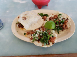 Tacos El Ranchito food