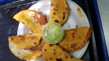 Vaquitas Tacos food
