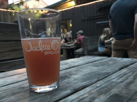 Jackie O's Brewery inside