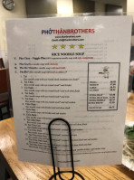 Phở Than Brothers inside
