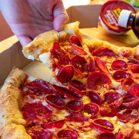 Hungry Howies Pizza food