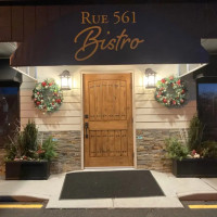 Rue 561 Bistro food