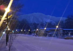 Pikes Peak Inn outside