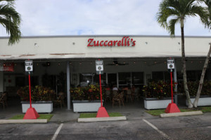 Zuccarelli’s Italian Restaurant And Bar outside