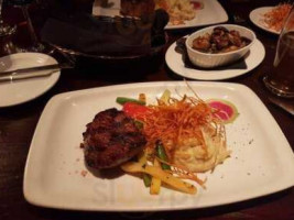 Quinn's Steakhouse & Irish Bar food