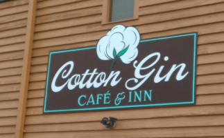 The Cotton Gin Cafe And Inn outside