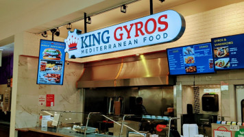 King Gyros Mediterranean inside