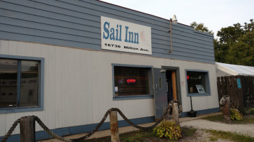 Sail Inn food