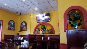 El Nopal Mexican Food Westport Rd inside