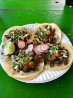 Taqueria La Michoacana food