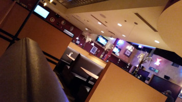 Sportsman's Grill inside