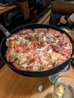 Bj's Brewhouse food