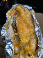 Skooder's Hot Dog Co. food