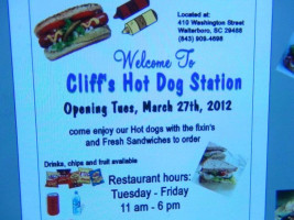 Cliff's Hot Dog Station food