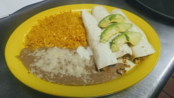 Centinela Mexican food