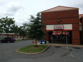 Dunkin' Donuts outside