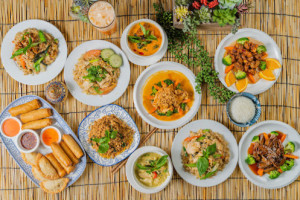 Blue Mint Thai Asian Cuisine food