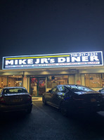 Mike Jr's Richmond Diner inside