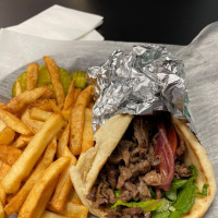 The Spinning Gyro food