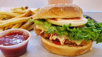 Boulder Burger food