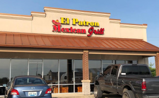 El Patron Mexican Grill outside