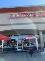 Randy's Pizza inside