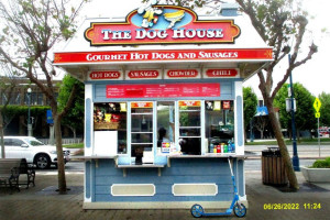 The Dog House food