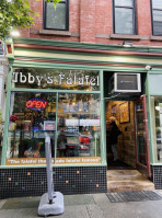 Ibby's Falafel inside