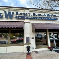 B W Burgers, Buns Brews food
